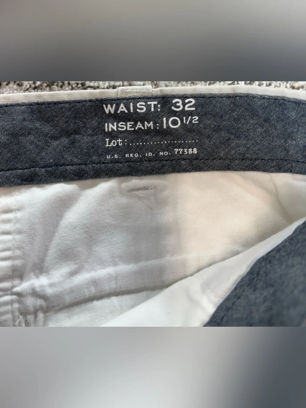 J. Crew Stretch Men’s Size 32‎ Beige 10.5” Chino Shorts